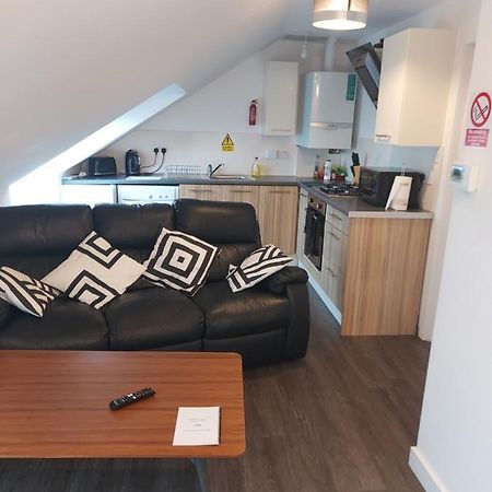 Maze Serviced Apartment Ayr Eksteriør bilde